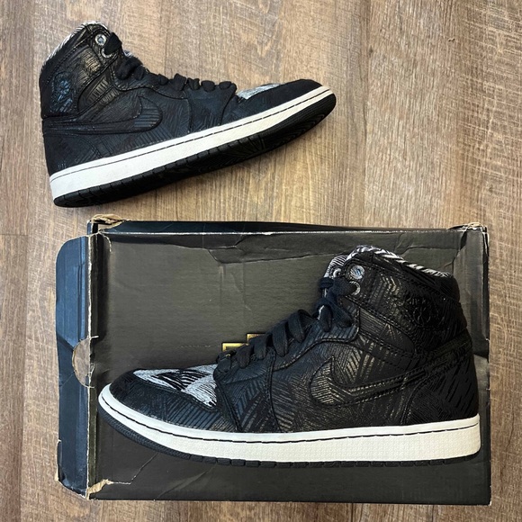 Air Jordan 1 Retro High BHM 2015 Black History Month